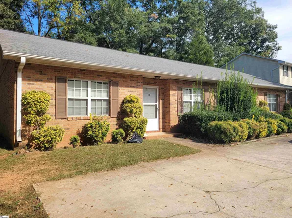14 Saint Mark Rd, Taylors, SC 29687