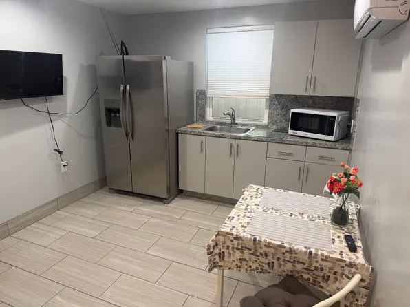 3145 SW 19th St, Miami, FL 33145