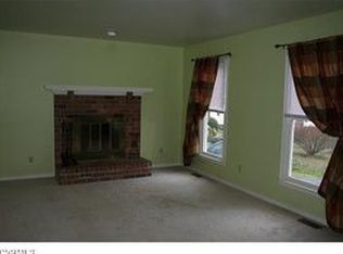 7000 Spring Trace Ter, Midlothian, VA 23112