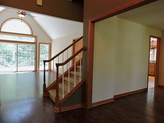 2nd image of 210 Schott Dr