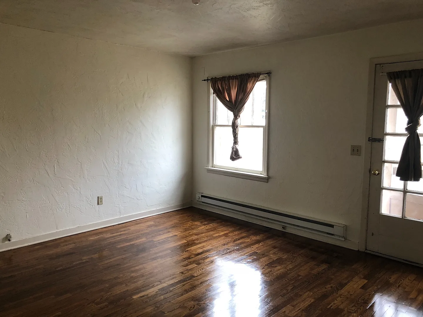 Pal-Martindale Apts. — Photo 4