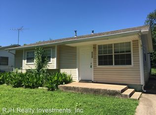 412 S 7th St, Noble, OK 73068