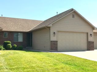705 W Autumn Ridge Ct, Andover, KS 67002