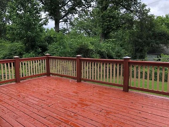 3rd image of 12 Estates Ct