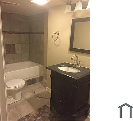 635 W 87th St — Photo 10