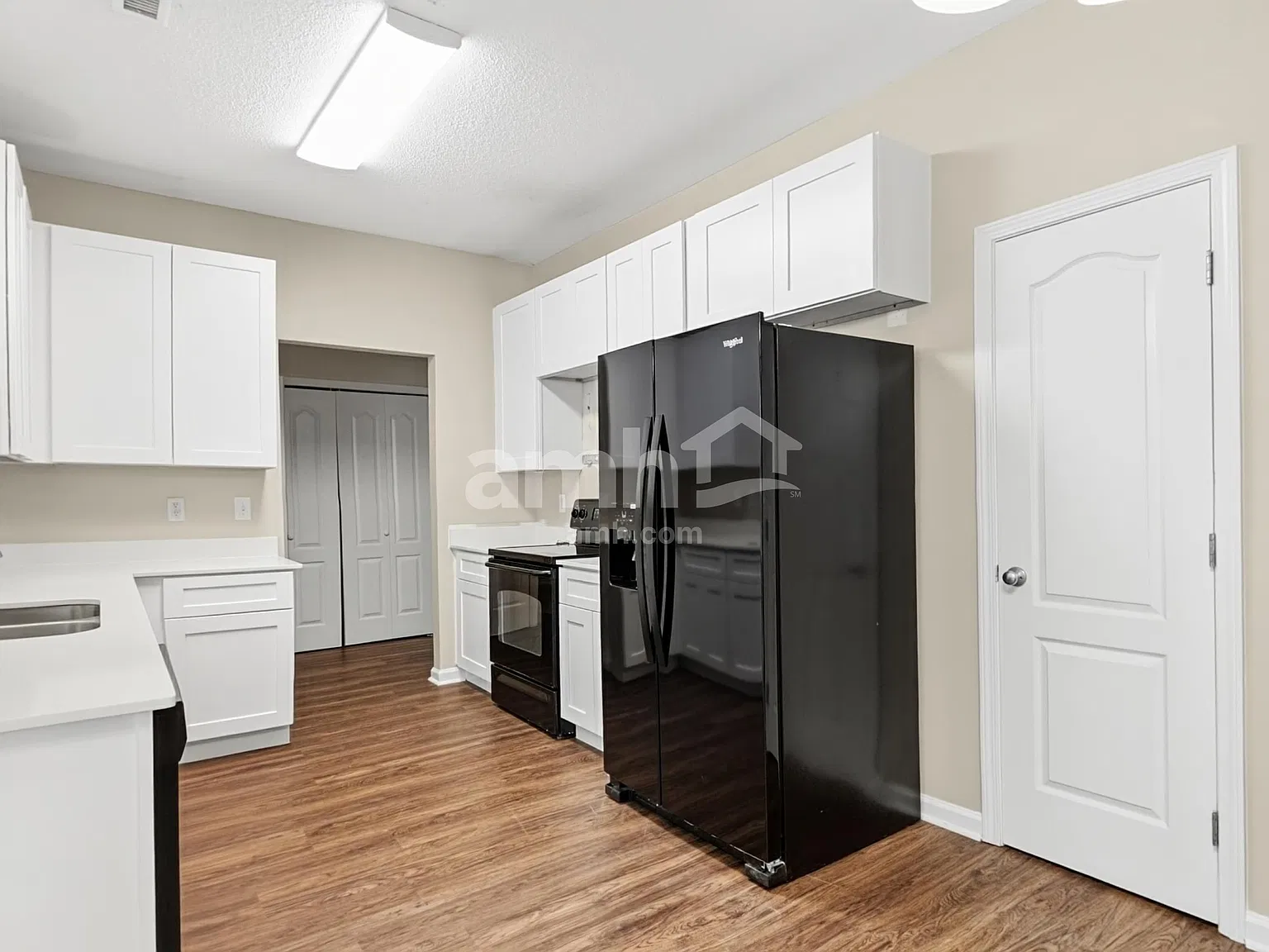 3 bed, 2.5 bath, 1782 sqft, $2,025 — Photo 4