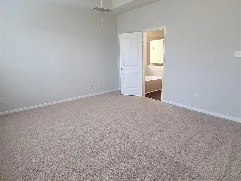 4325 McGregor Bluff Ln — Photo 9