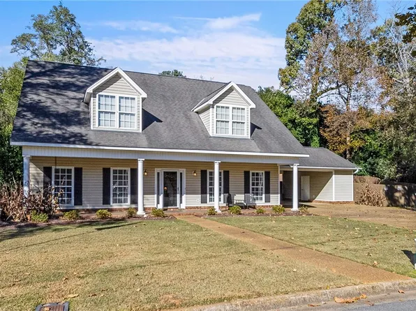 6 Hickory Frst, Tuscaloosa, AL 35401