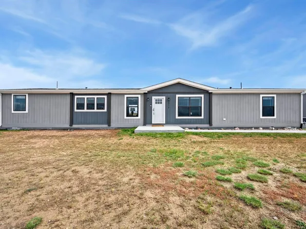 58736 County Road 23, Carr, CO 80612