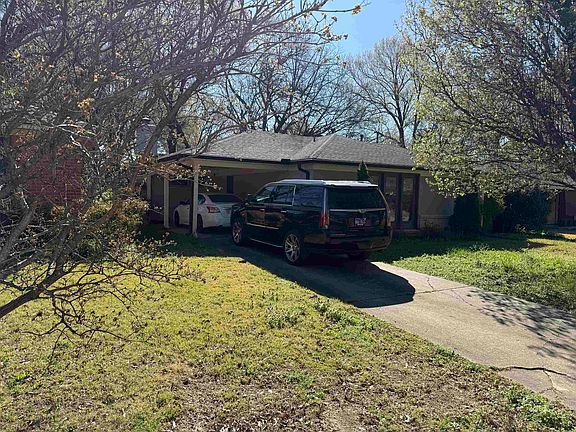 3rd image of 1640 Cranford Rd