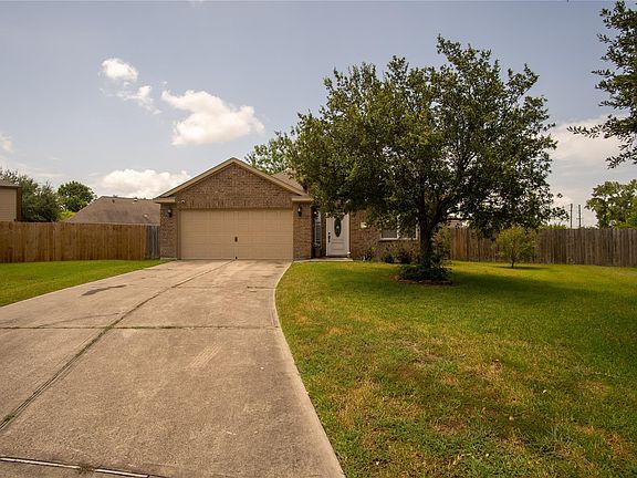 3rd image of 10204 Jewel Ct
