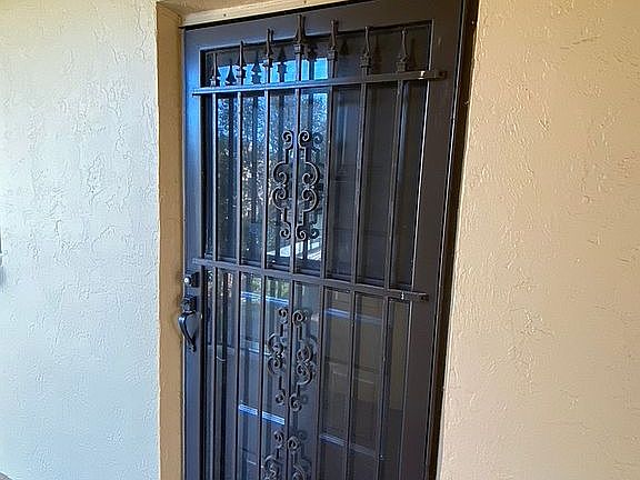 4th image of 1025 Rockledge Dr APT 302
