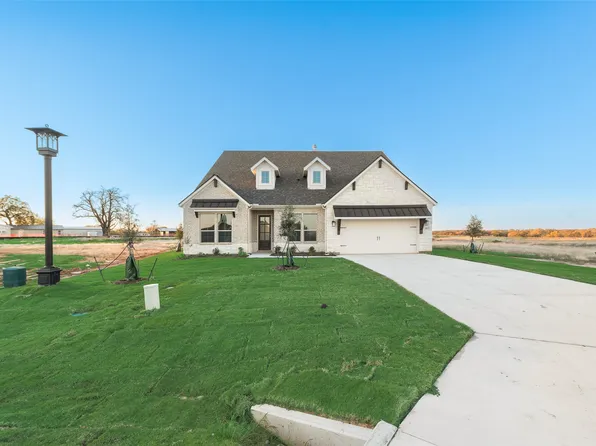 445 Guadalupe Ln, Springtown, TX 76082