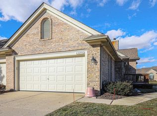 43298 Chianti Ct, Sterling Heights, MI 48314