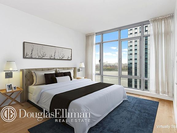 3rd image of 1 Northside Piers APT 19B