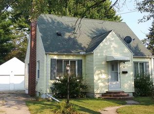 207 S Cook St, Durand, MI 48429