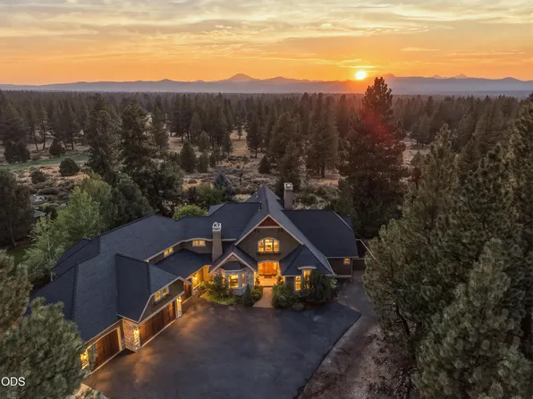 20100 Starfire Ridge Ct, Bend, OR 97702