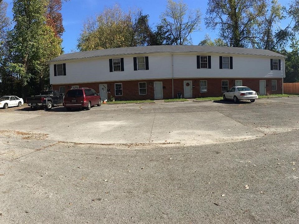 2nd image of 106 Lake St