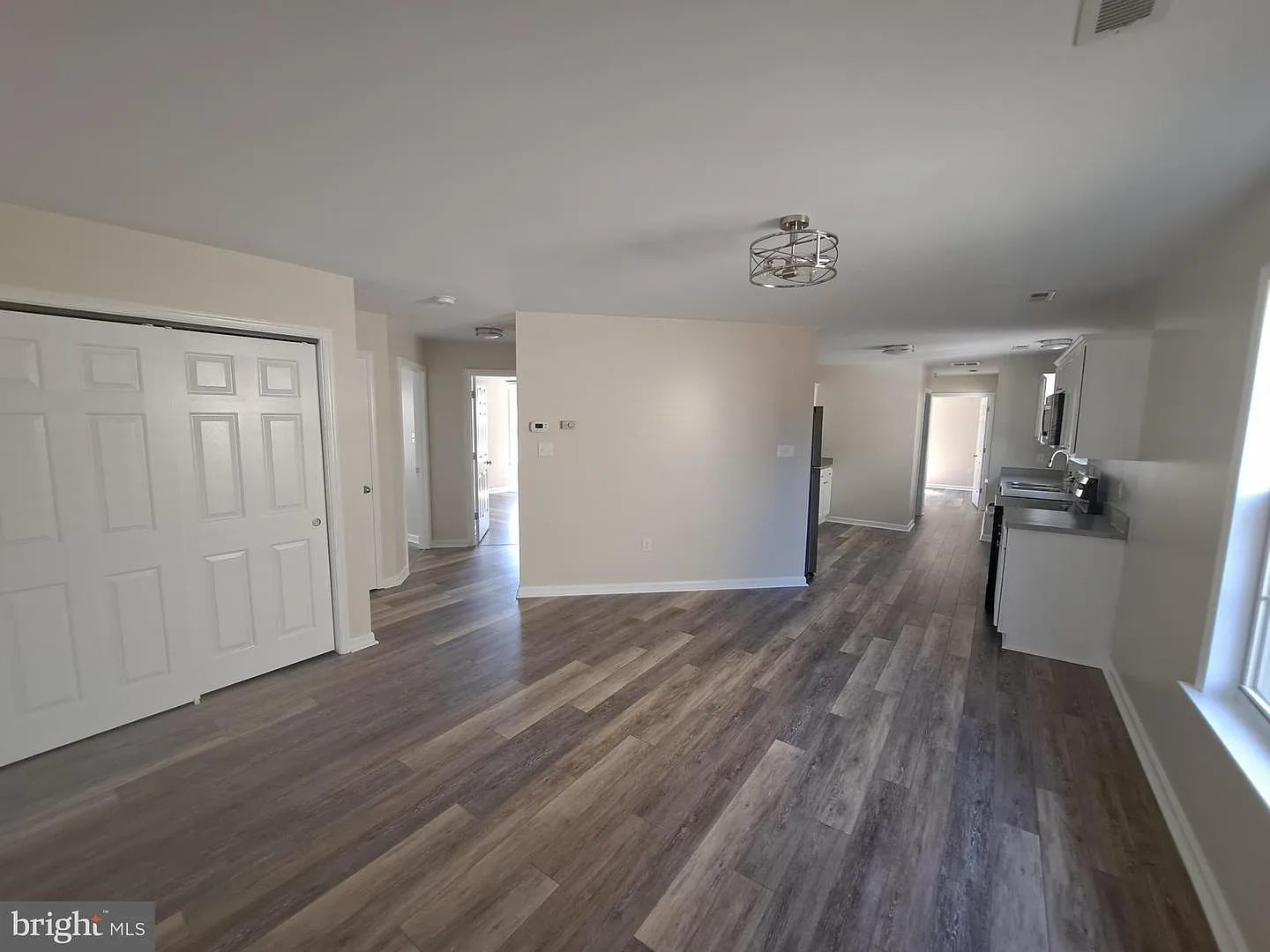 210 Amaret Street - 1 — Photo 2