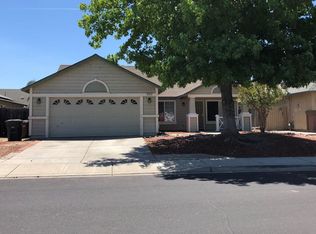 804 Fetzer Ct, Oakley, CA 94561