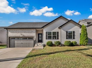 256 Azalea Dr, Oak Grove, KY 42262