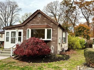 10 Cottage Avenue, Nanuet, NY 10954