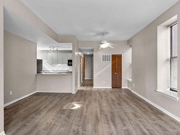 5th image of 3835 Folsom Ave #B