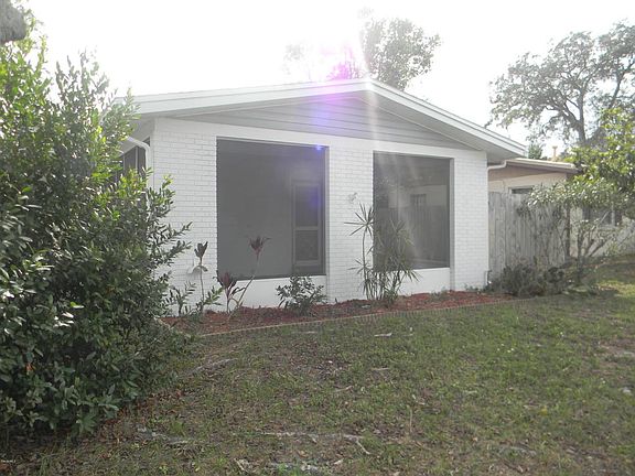 4th image of 525 S Sunrise Dr