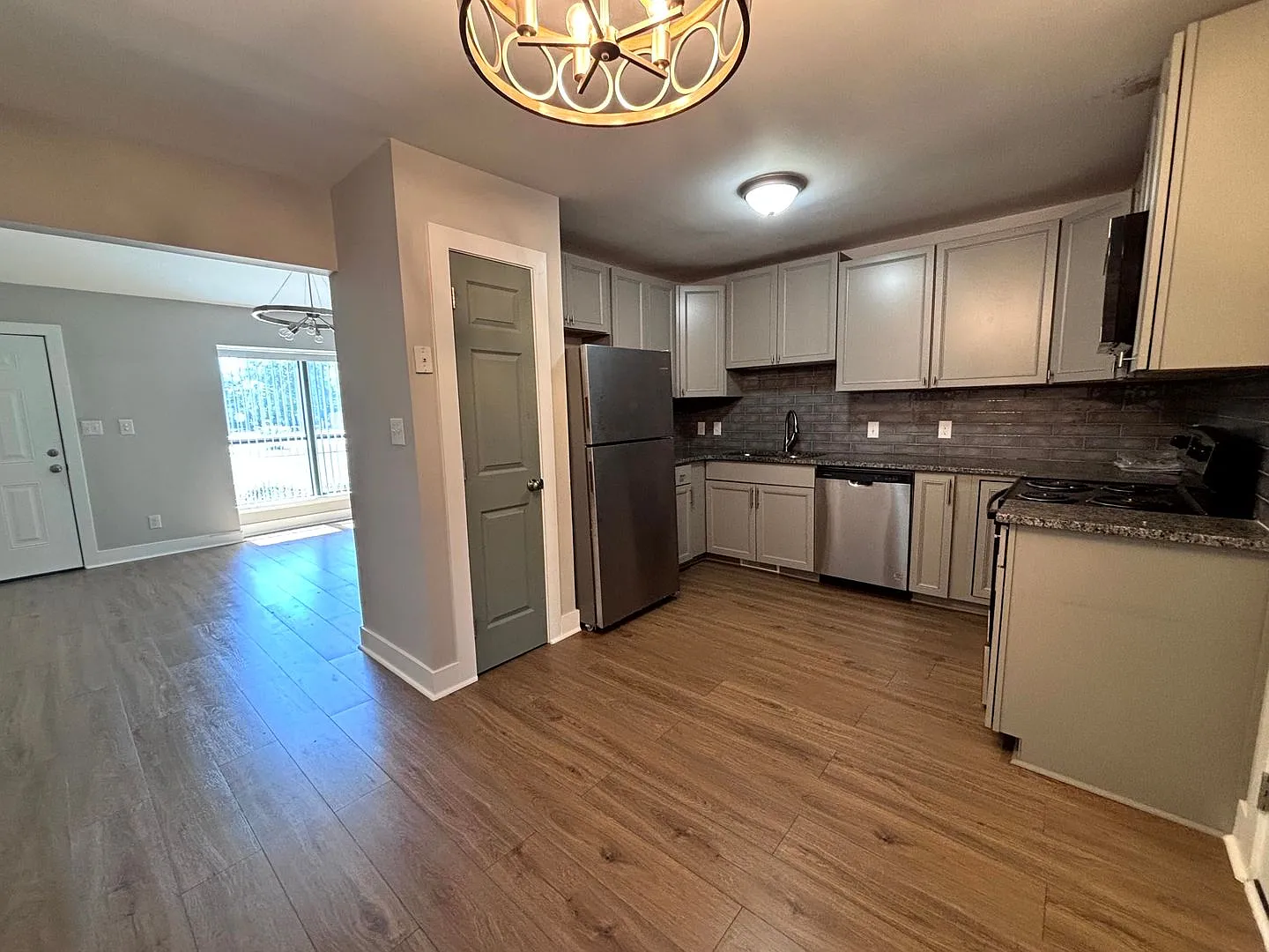 575 Countrytown ~ Countrytown~Price Drop~ — Photo 4