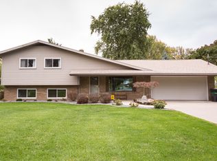 9425 Mandell Rd, Perrysburg, OH 43551