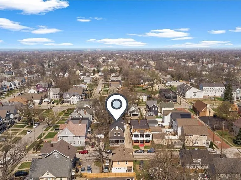 11813 Wade Park Ave — Photo 38