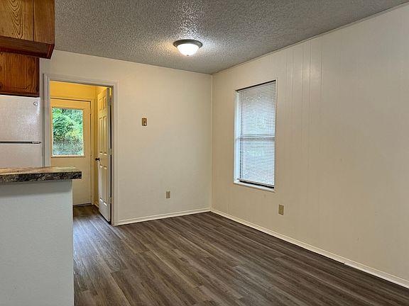 4th image of 10768 Kiamichi Dr