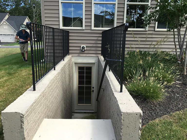 7567 Arundel Woods Dr — Photo 44