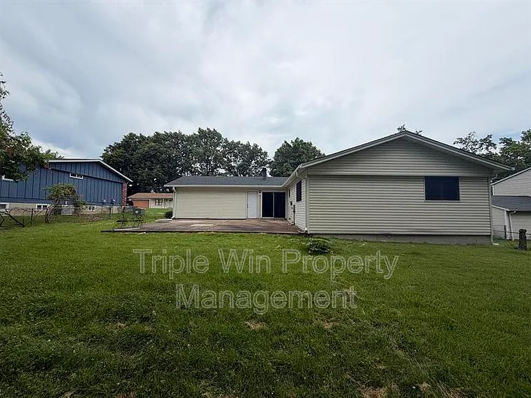 2372 Rockymont Dr — Photo 5