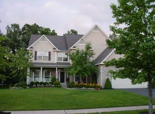 7394 Winnipeg Dr, Dublin, OH 43016