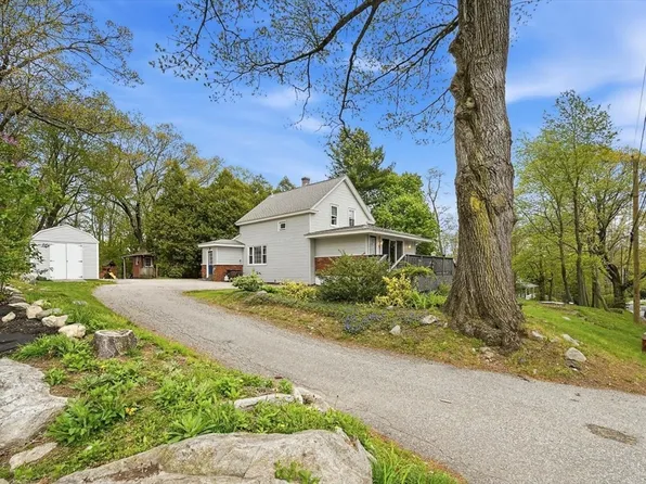182 Leicester St, Auburn, MA 01501