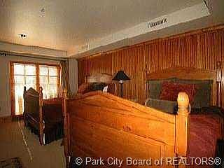 2nd image of 2900 E Deer Valley Dr #E223