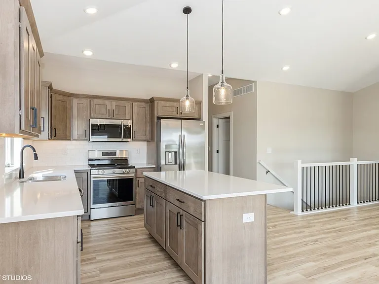 Sweetwater Townhomes — Photo 81