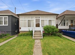 156 Hope Ave, Hamilton, ON L8H2E8
