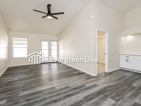 5th image of 3401 W Mohawk Ln