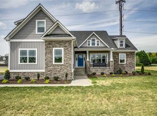11212 Garland Park Ln, Hanover, VA 23069