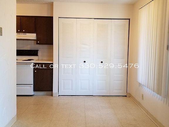 4th image of 1300 Brimfield Dr APT A1