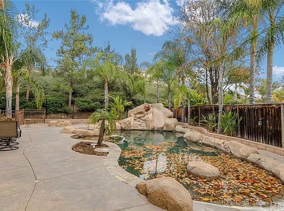 4th image of 42065 Vandamere Ct