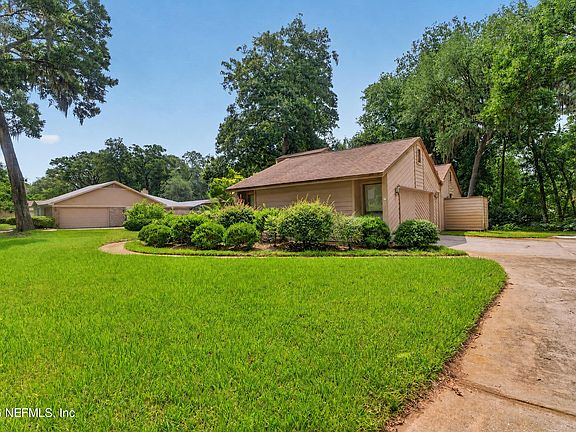 2nd image of 10990 CREEKVIEW Drive