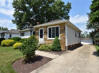 6000 Thornton Dr, Parma, OH 44129