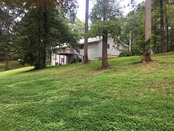 5th image of 15 Vickie Dr W