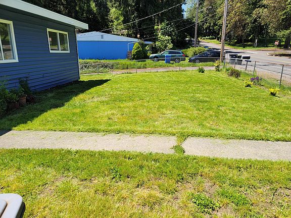 4th image of 9904 112th St SW #9904