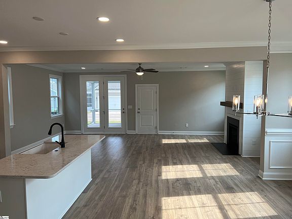 3rd image of 10 Lewes Avenue Lot #5