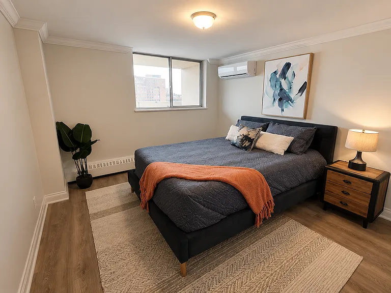 425 E 42nd St #399A — Photo 5