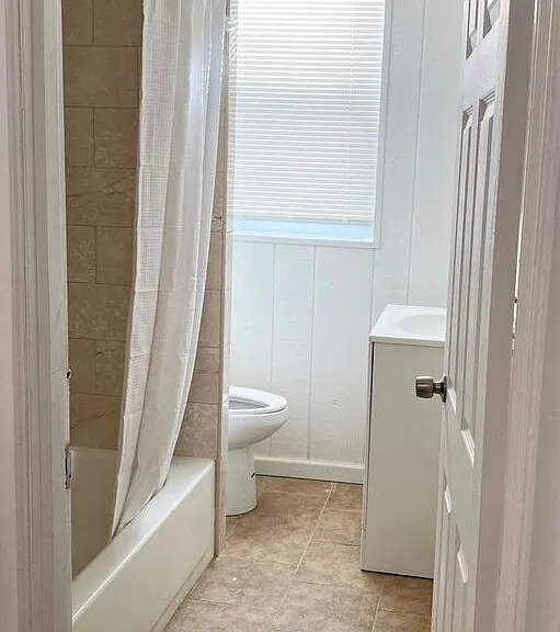 4629 Sansom St #2 — Photo 7